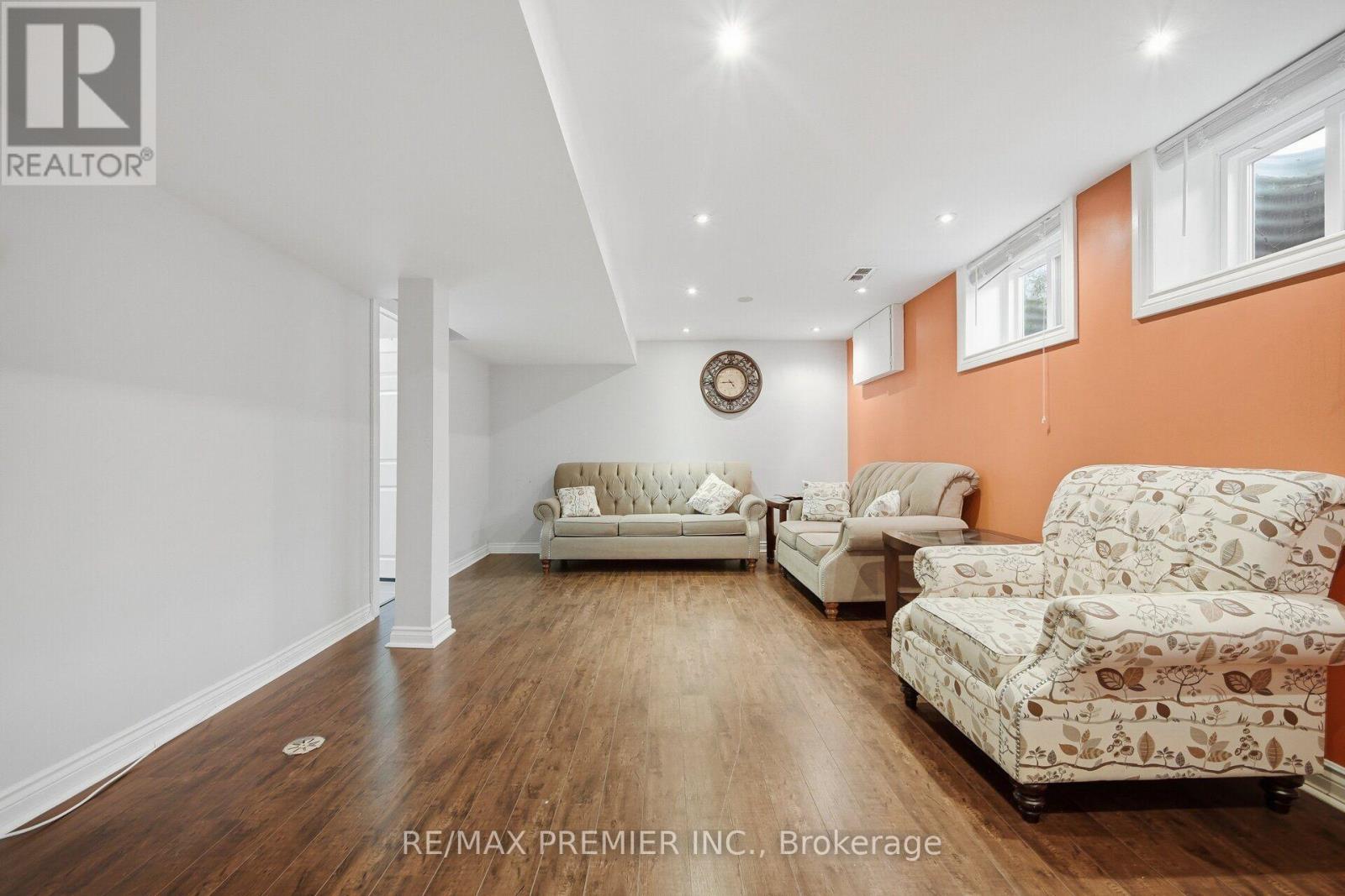 91 Wigmore Drive Property Photo 33