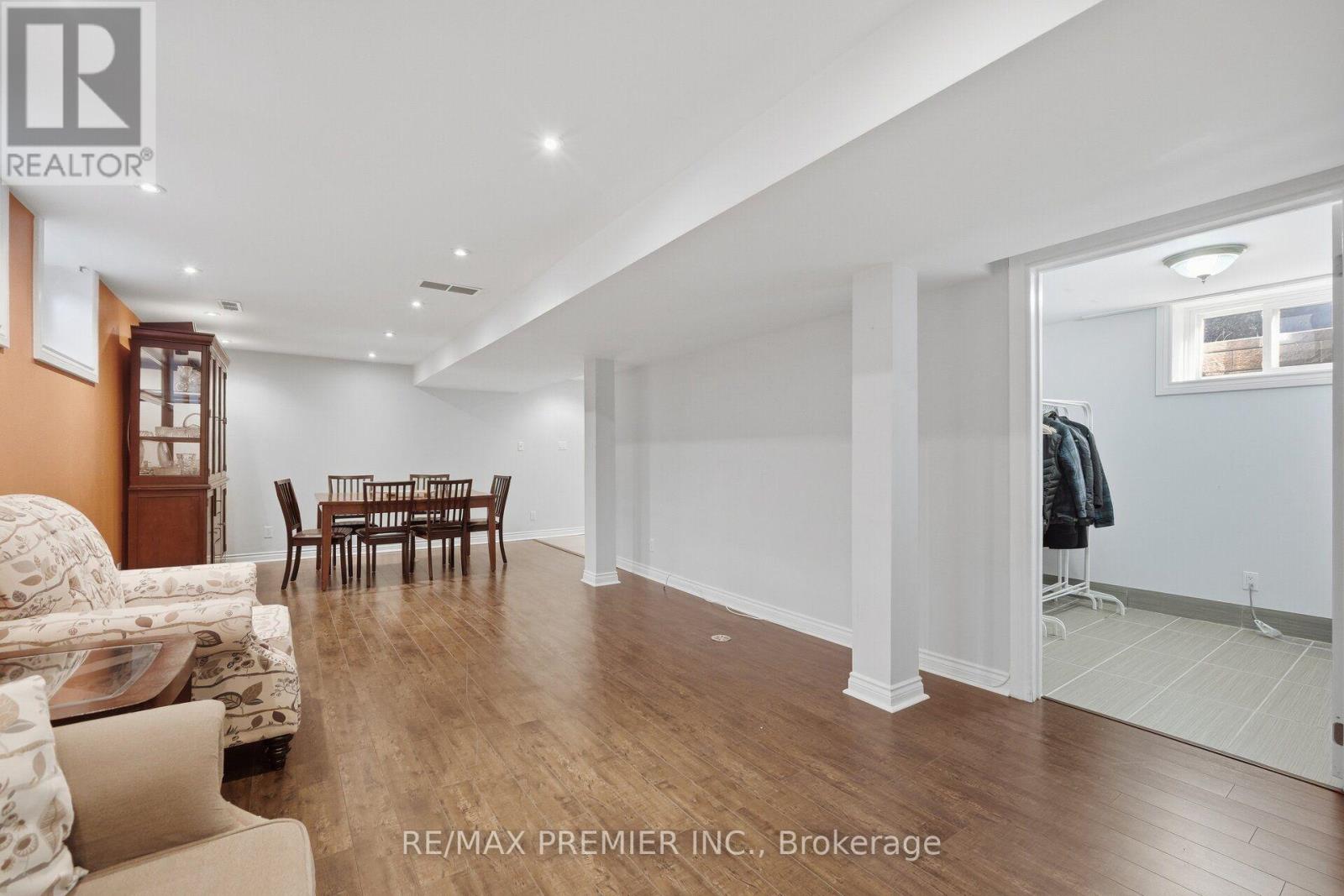 91 Wigmore Drive Property Photo 34