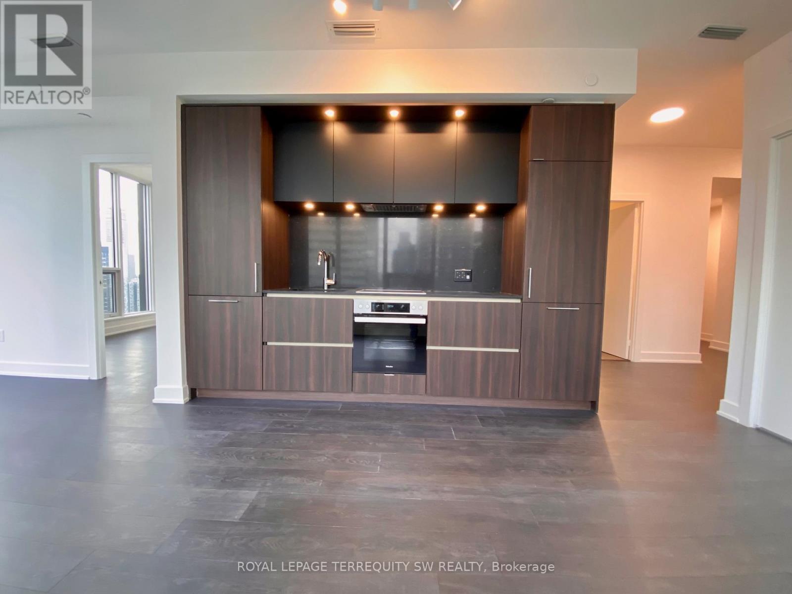 3306 - 15 Mercer Street Property Photo 6