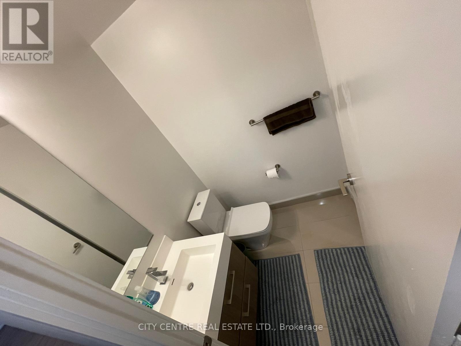 1602 - 1 Yorkville Avenue Property Photo 22