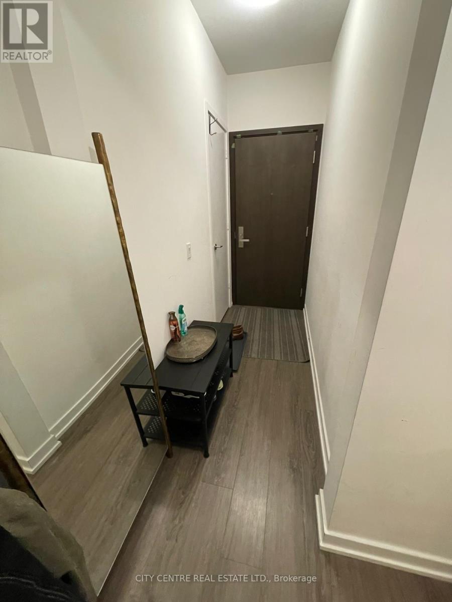 1602 - 1 Yorkville Avenue Property Photo 29