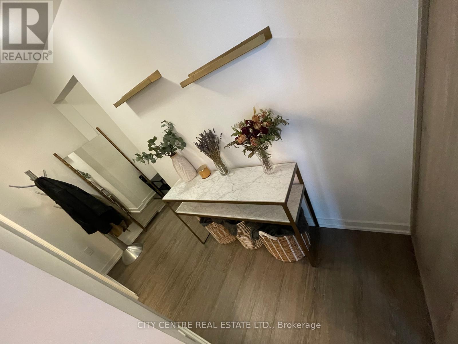 1602 - 1 Yorkville Avenue Property Photo 30