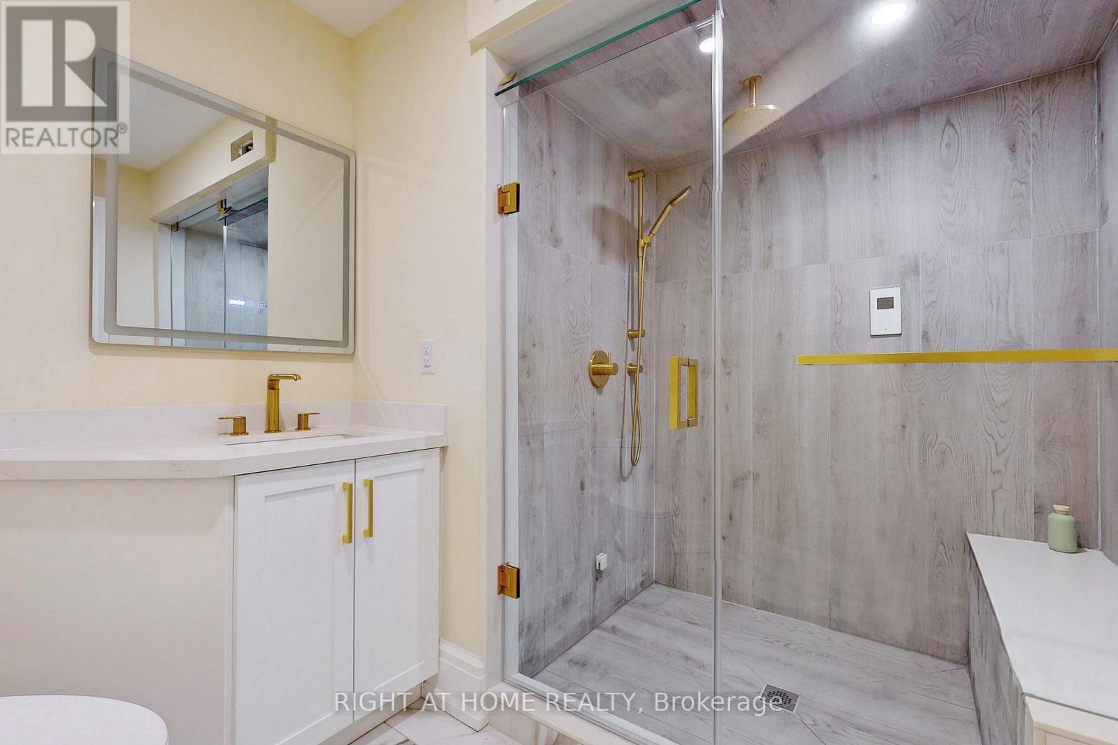 10 Jocelyn Crescent Property Photo 15