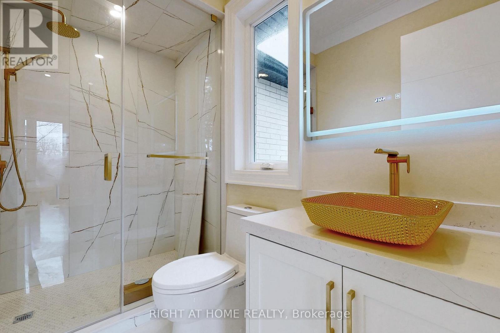 10 Jocelyn Crescent Property Photo 24