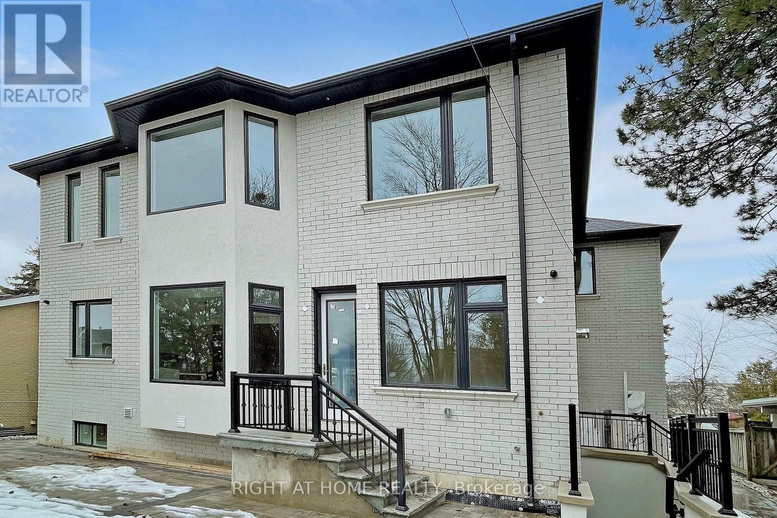 10 Jocelyn Crescent Property Photo 48