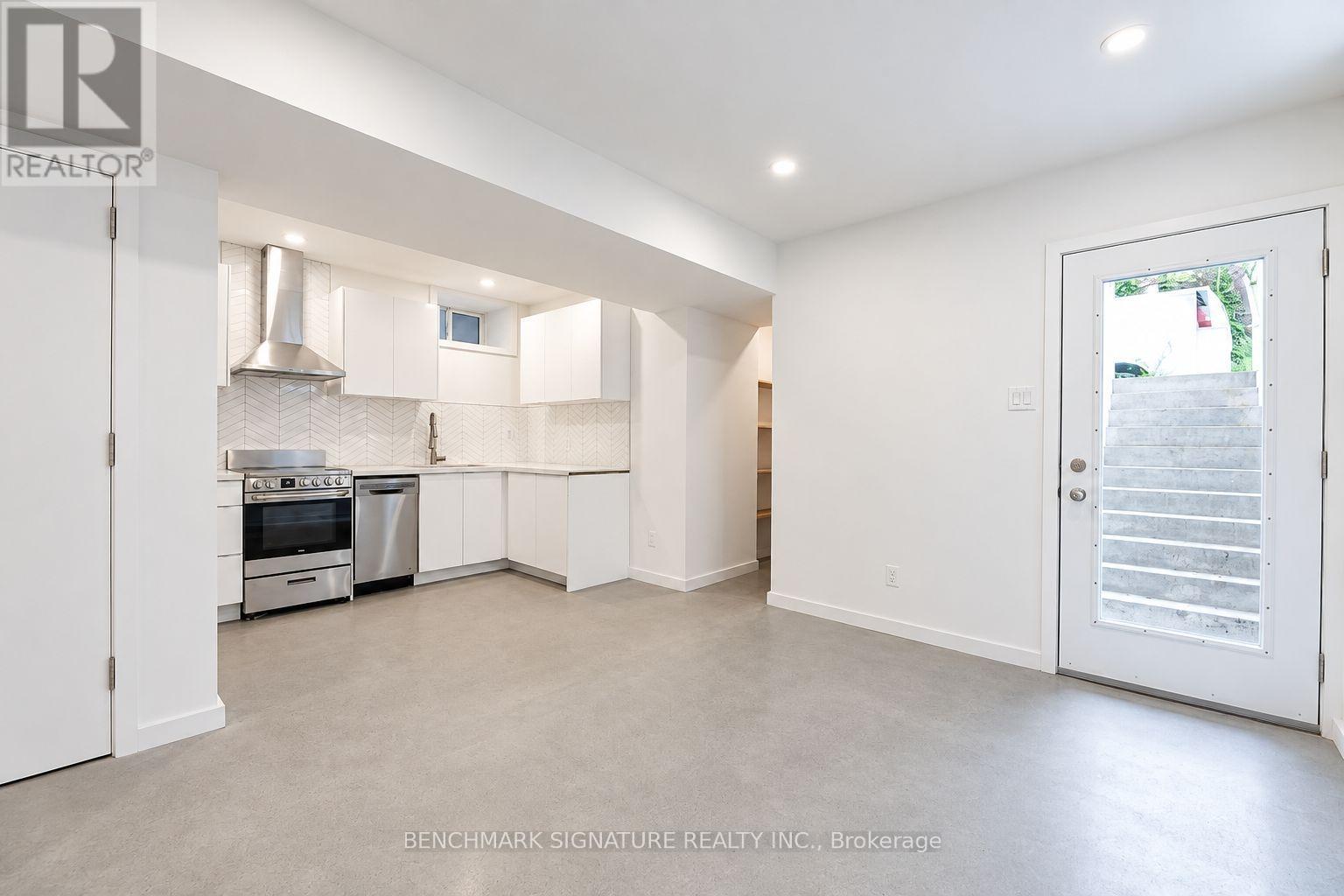 Lower - 301 Euclid Avenue Property Photo 3