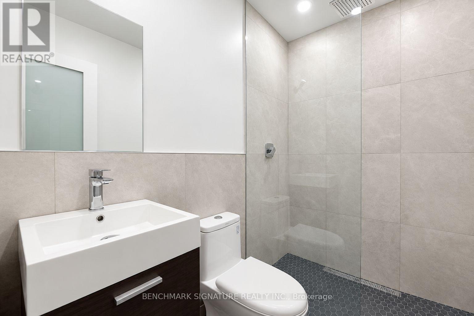 Lower - 301 Euclid Avenue Property Photo 16