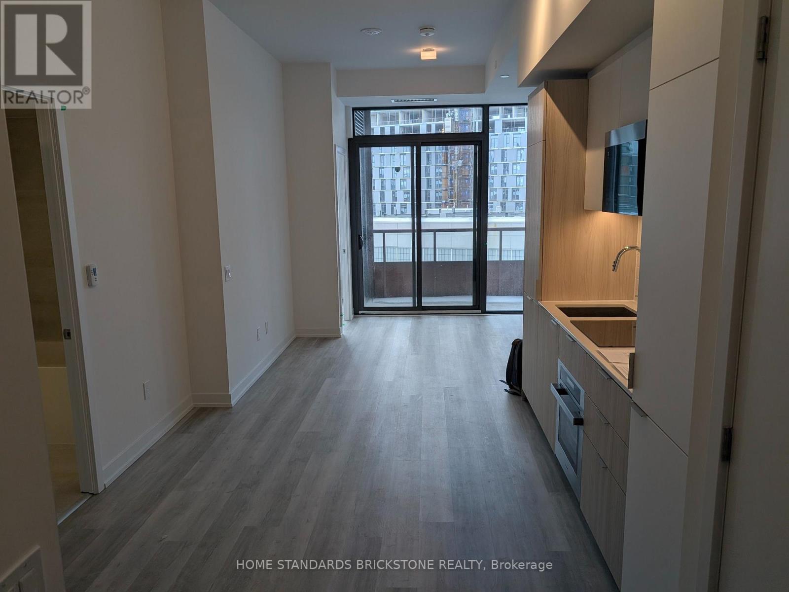 614 - 28 Eastern Avenue Property Photo 1