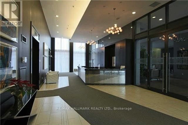 206 - 400 Adelaide Street E Property Photo 4