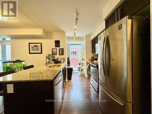 206 - 400 Adelaide Street E Property Photo 12