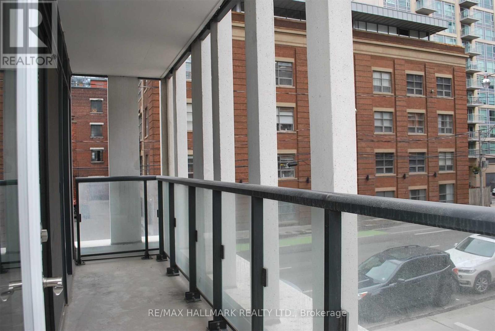206 - 400 Adelaide Street E Property Photo 15