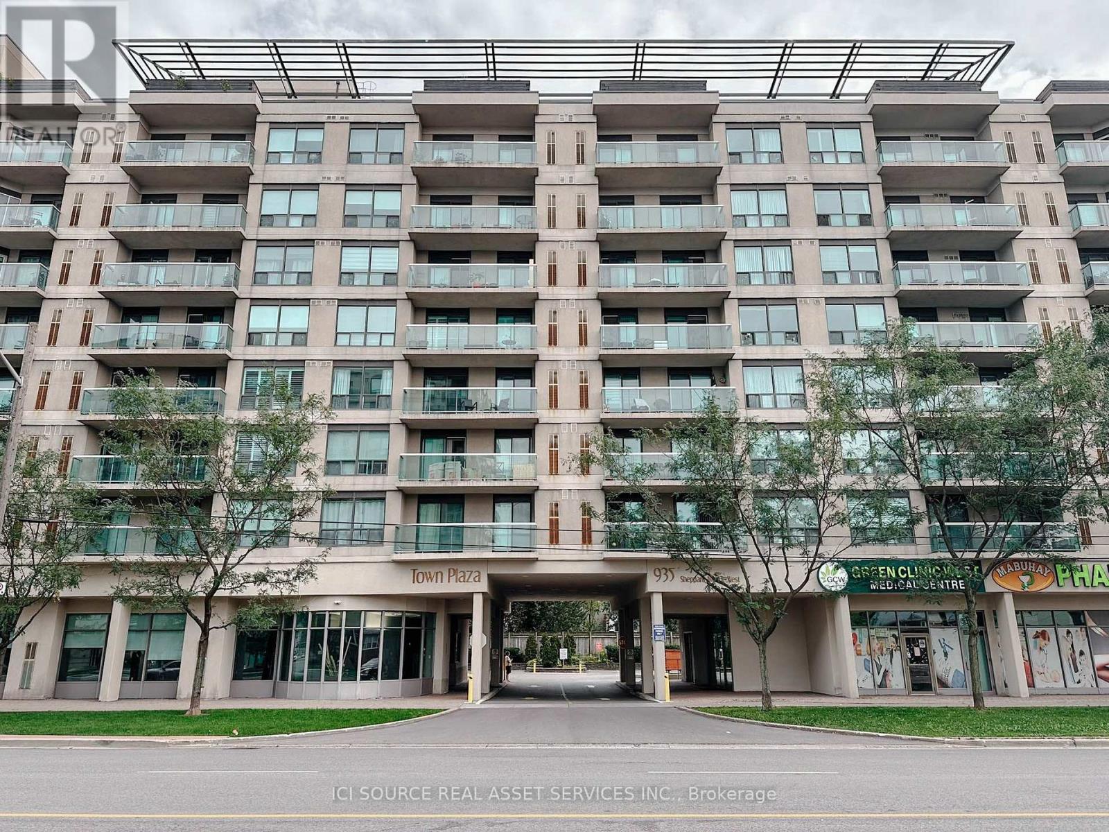 901 - 935 Sheppard Avenue W Property Photo 26