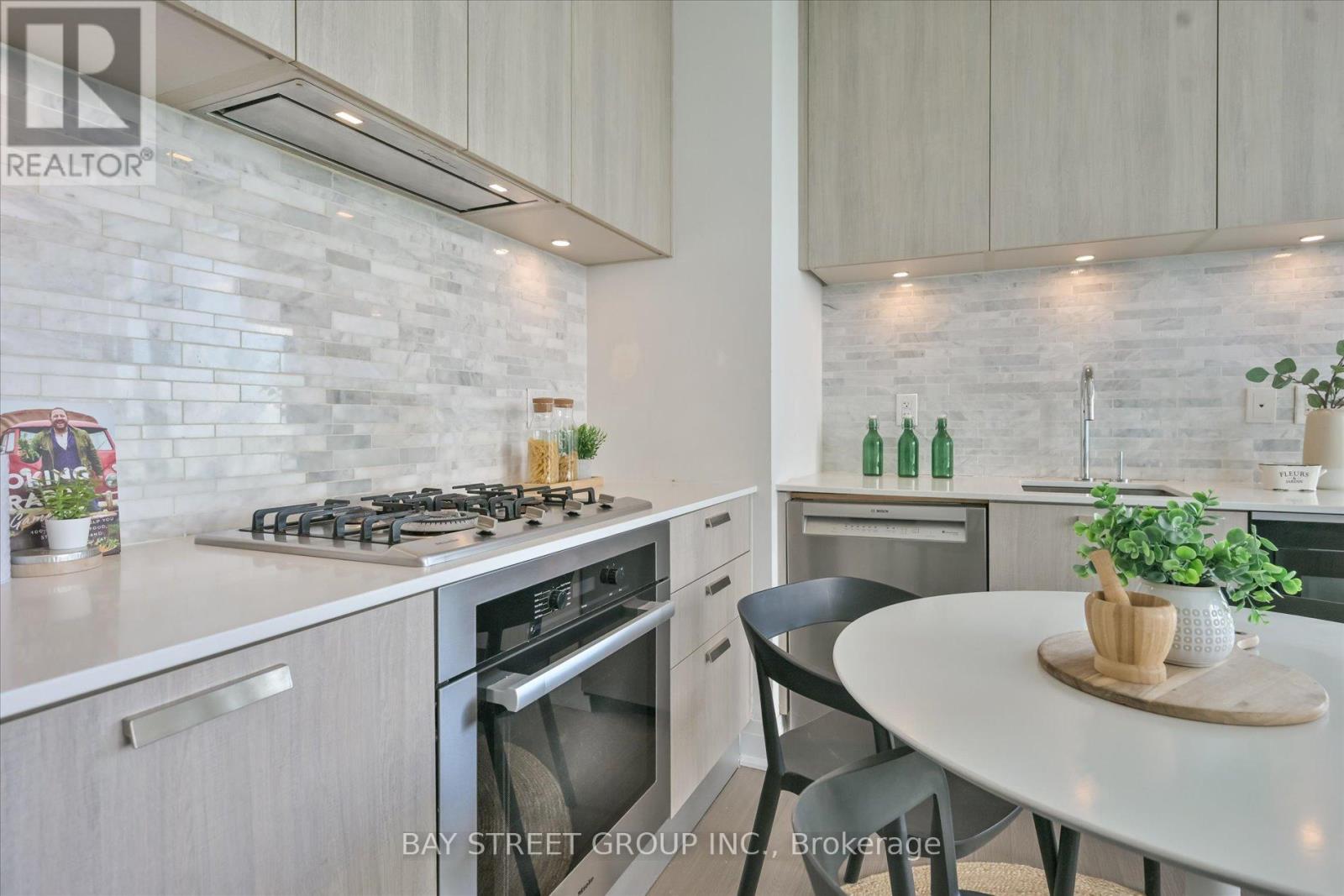 Lph4706 - 50 Charles Street E Property Photo 16