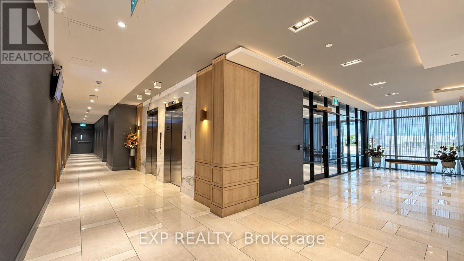 512 - 621 Sheppard Avenue E Property Photo 27