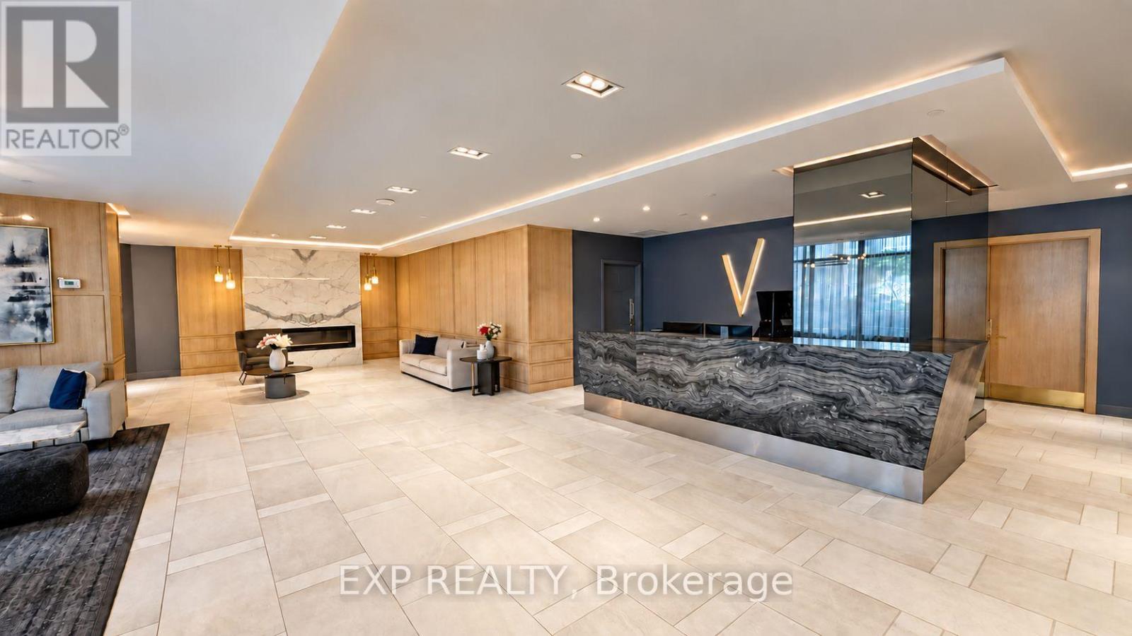512 - 621 Sheppard Avenue E Property Photo 28