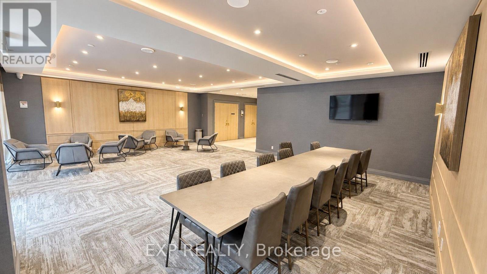 512 - 621 Sheppard Avenue E Property Photo 30