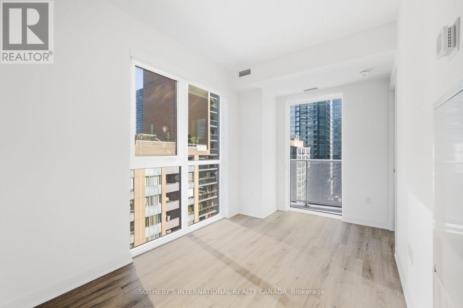 907 - 100 Dalhousie Street Property Photo 8