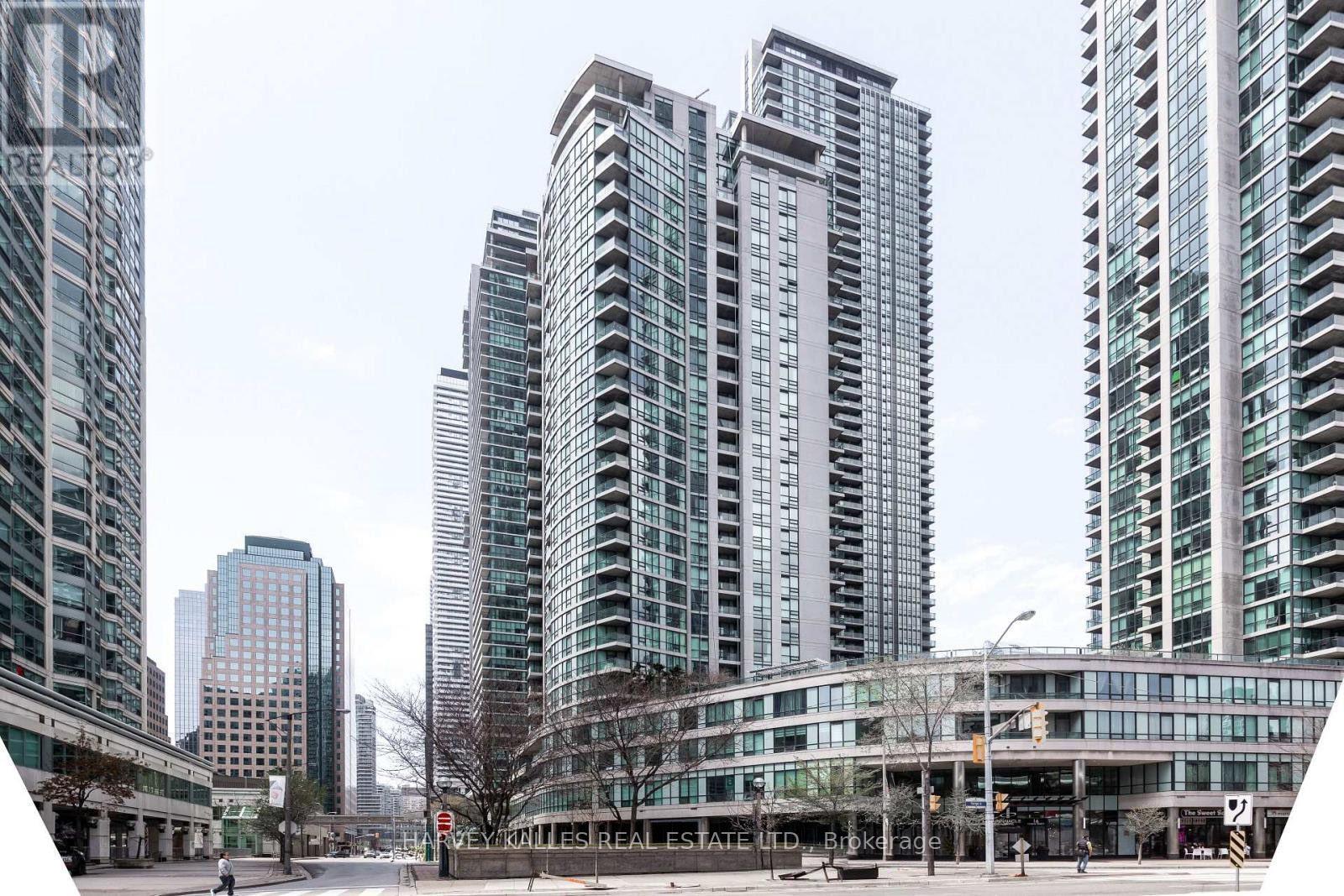 3211 - 16 Yonge Street Property Photo 26