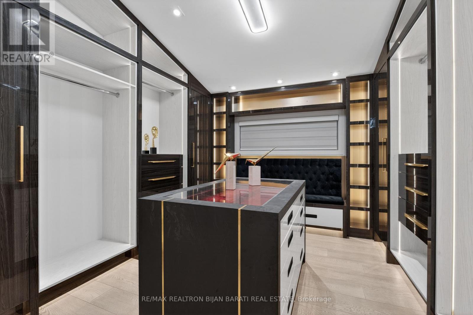 164 Norton Avenue Property Photo 30
