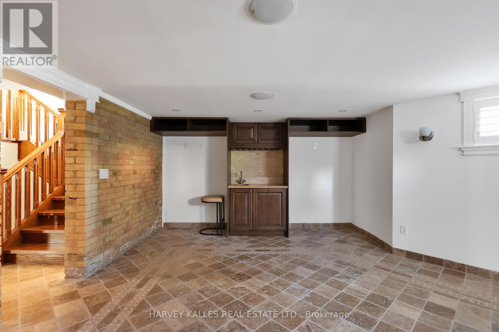 140 Bedford Road Property Photo 43