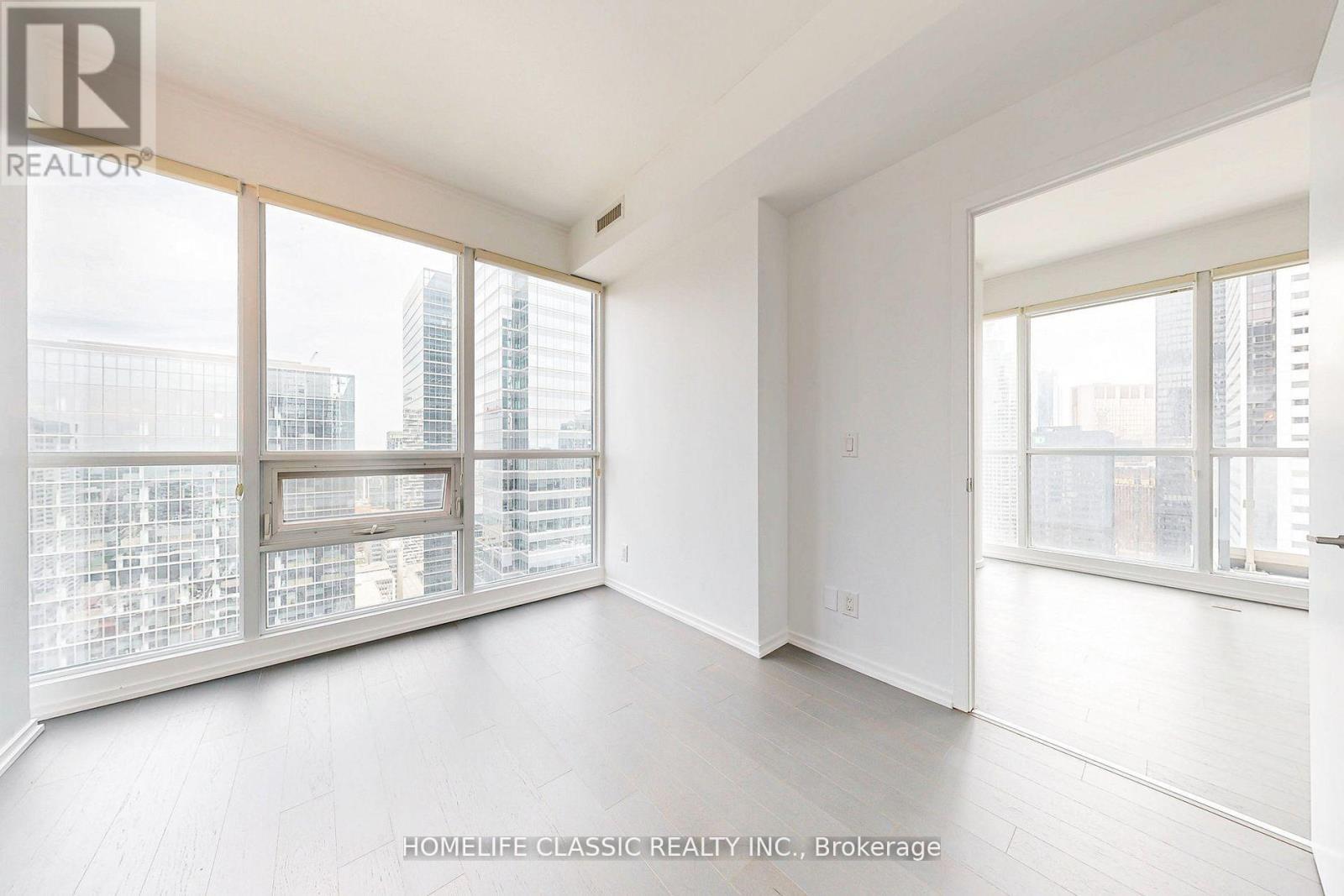 4006 - 70 Temperance Street Property Photo 10