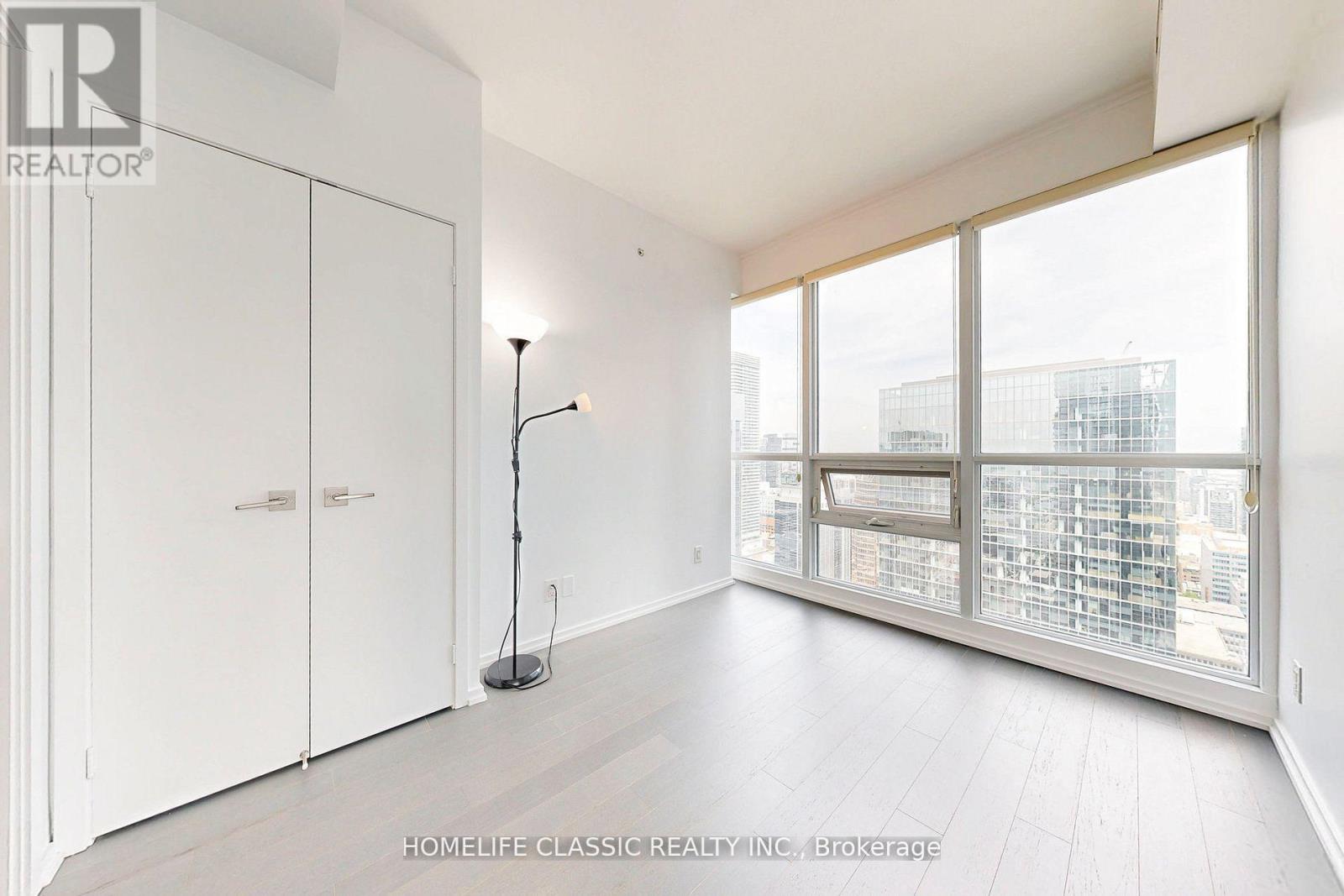 4006 - 70 Temperance Street Property Photo 14