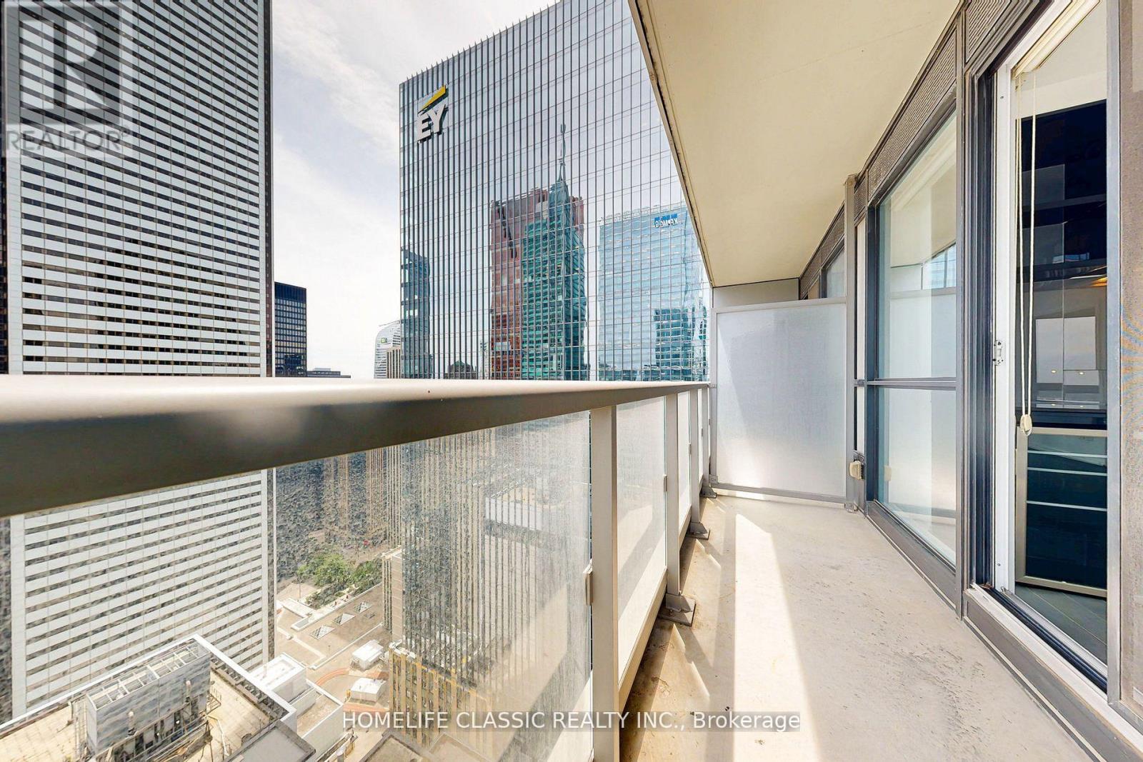 4006 - 70 Temperance Street Property Photo 15