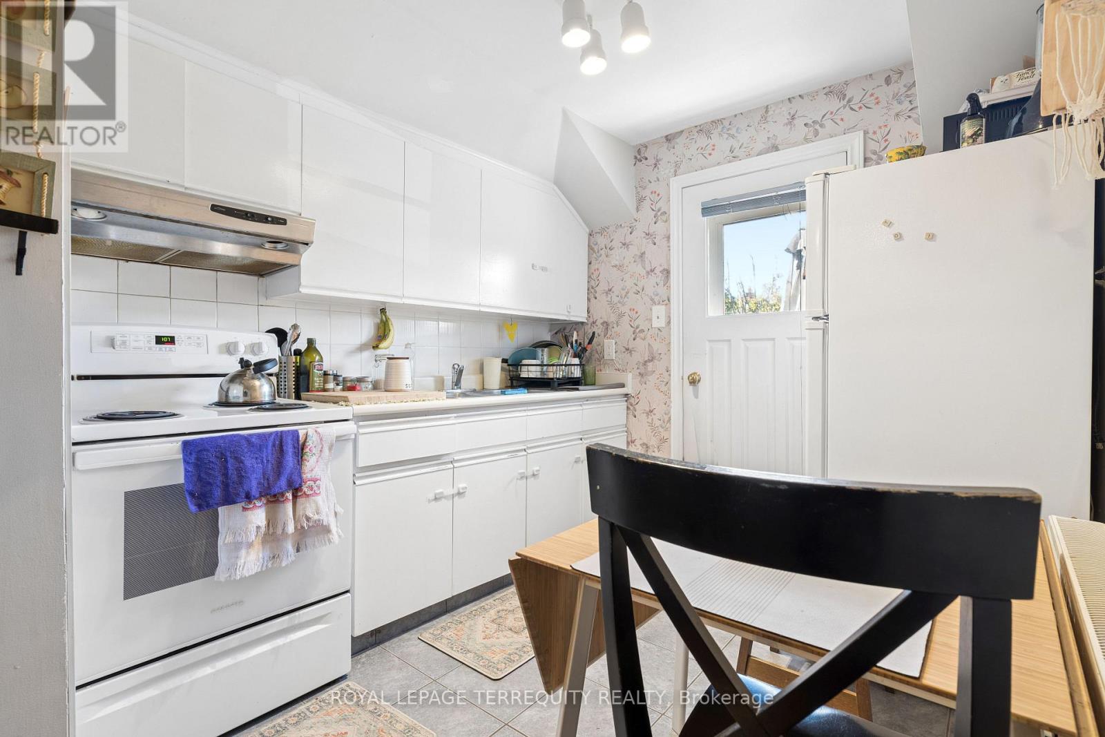 167 Westmount Avenue Property Photo 13