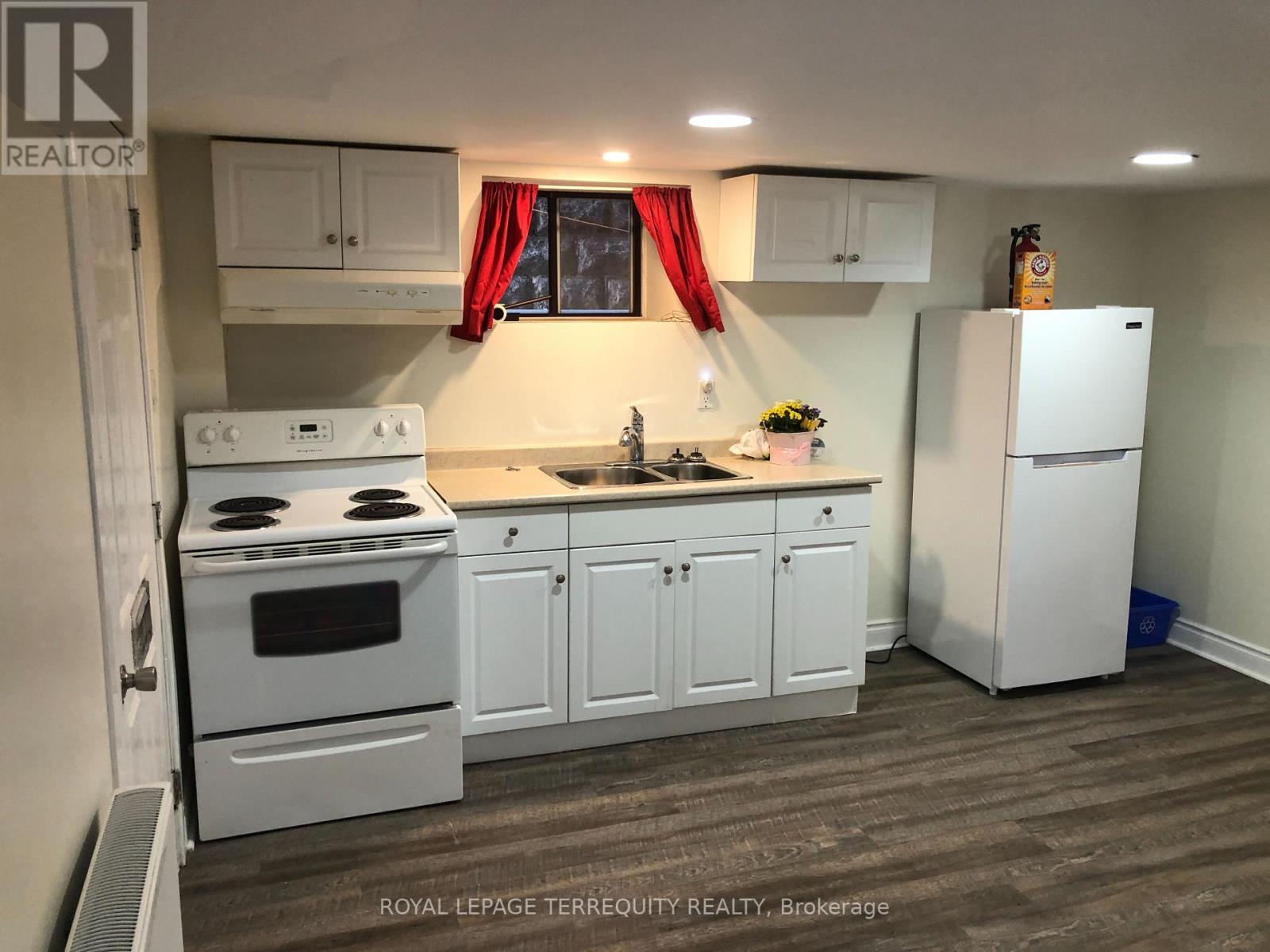 167 Westmount Avenue Property Photo 21