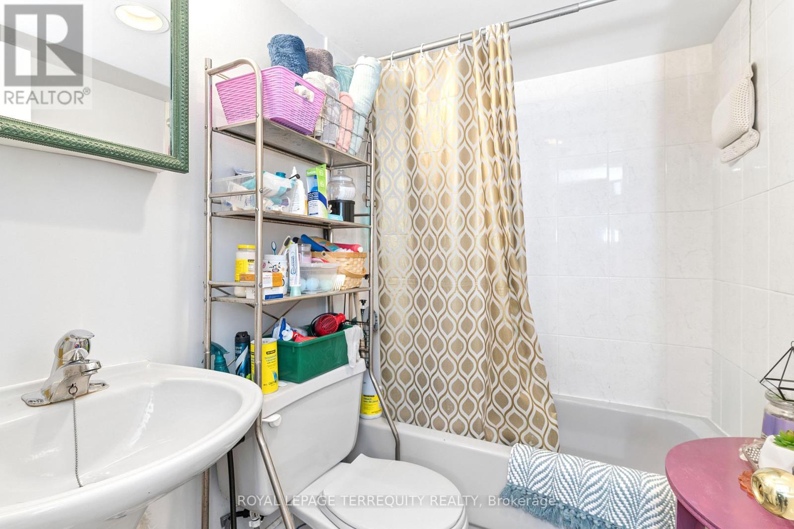 167 Westmount Avenue Property Photo 23