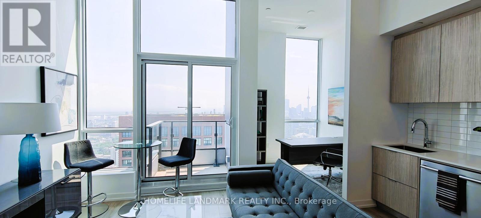5501 - 395 Bloor Street W Property Photo 6