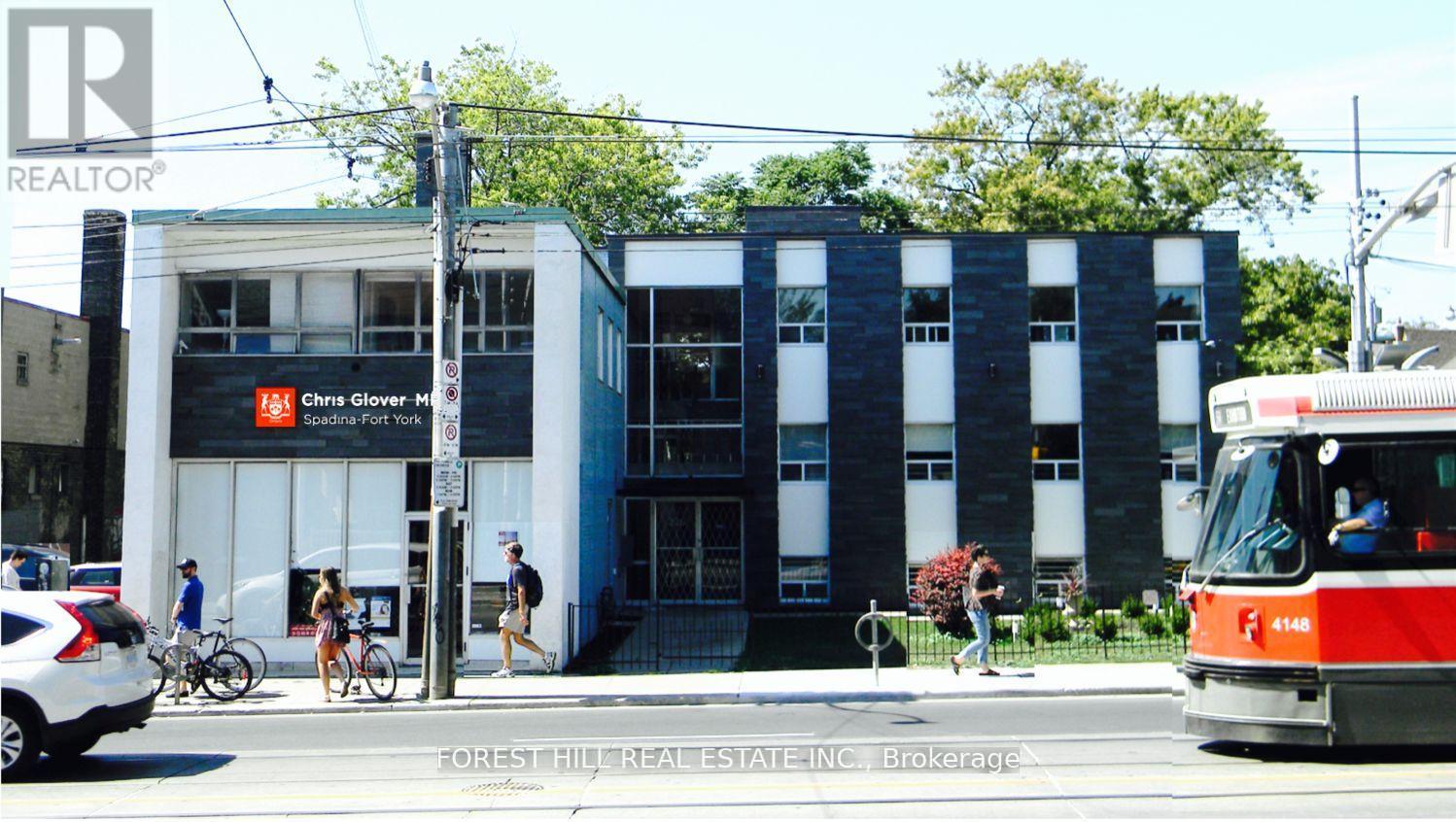 200 - 226 Bathurst Street Property Photo 1