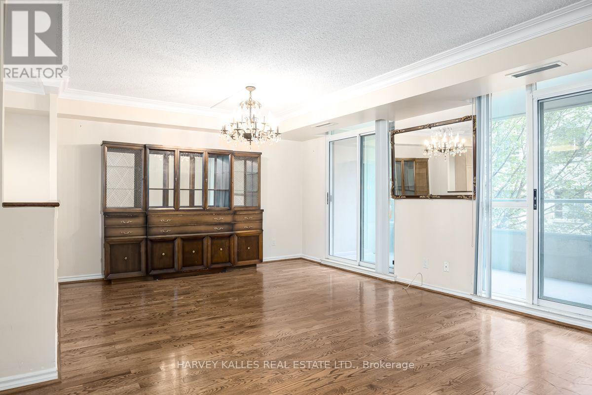 308 - 8 Covington Road Property Photo 6