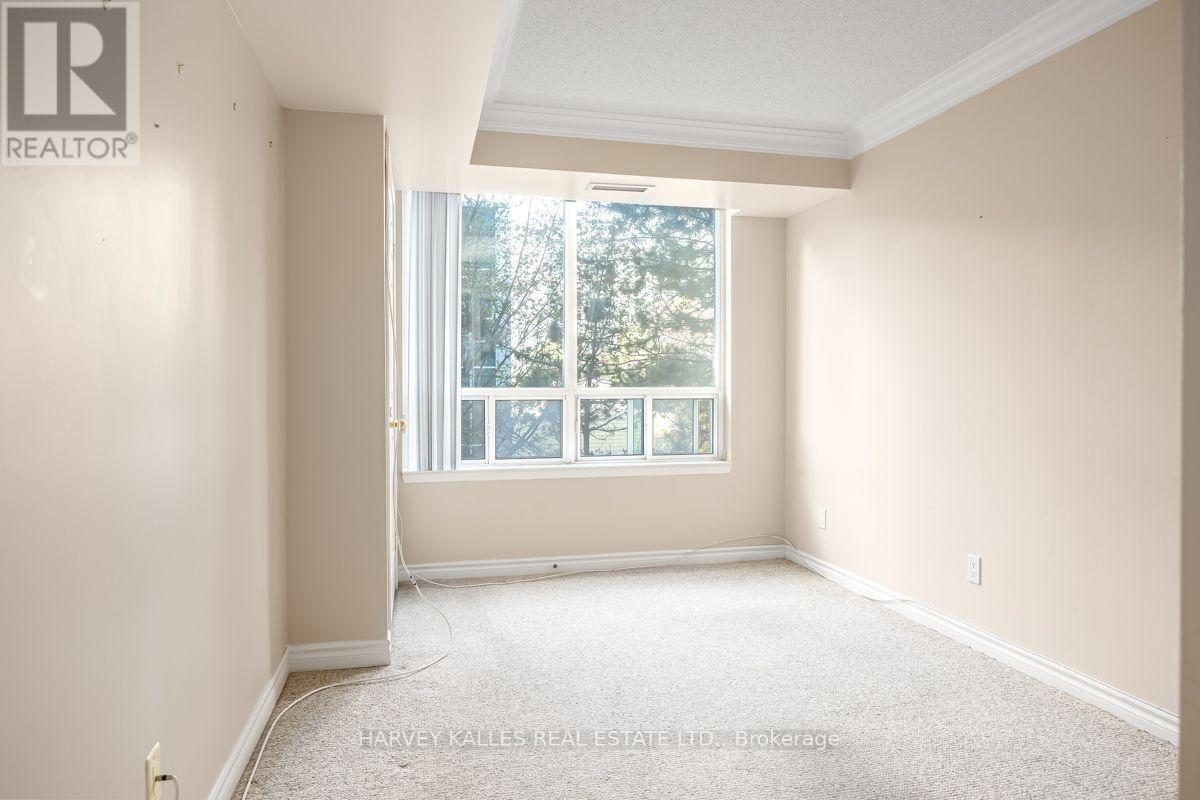 308 - 8 Covington Road Property Photo 17