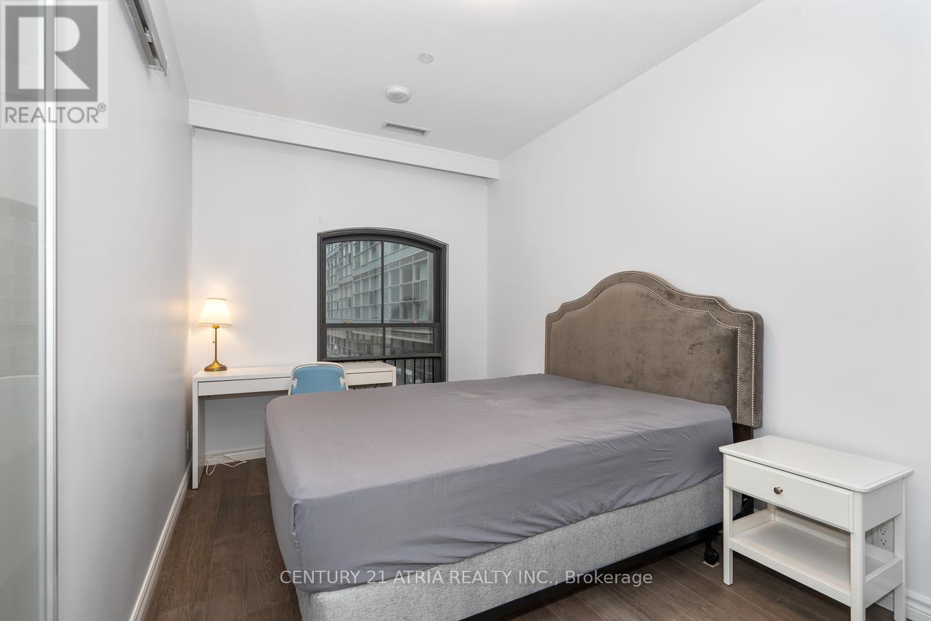 207 - 5 St Joseph Street Property Photo 23