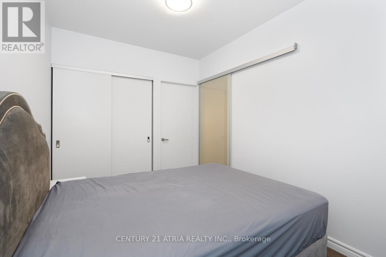 207 - 5 St Joseph Street Property Photo 25