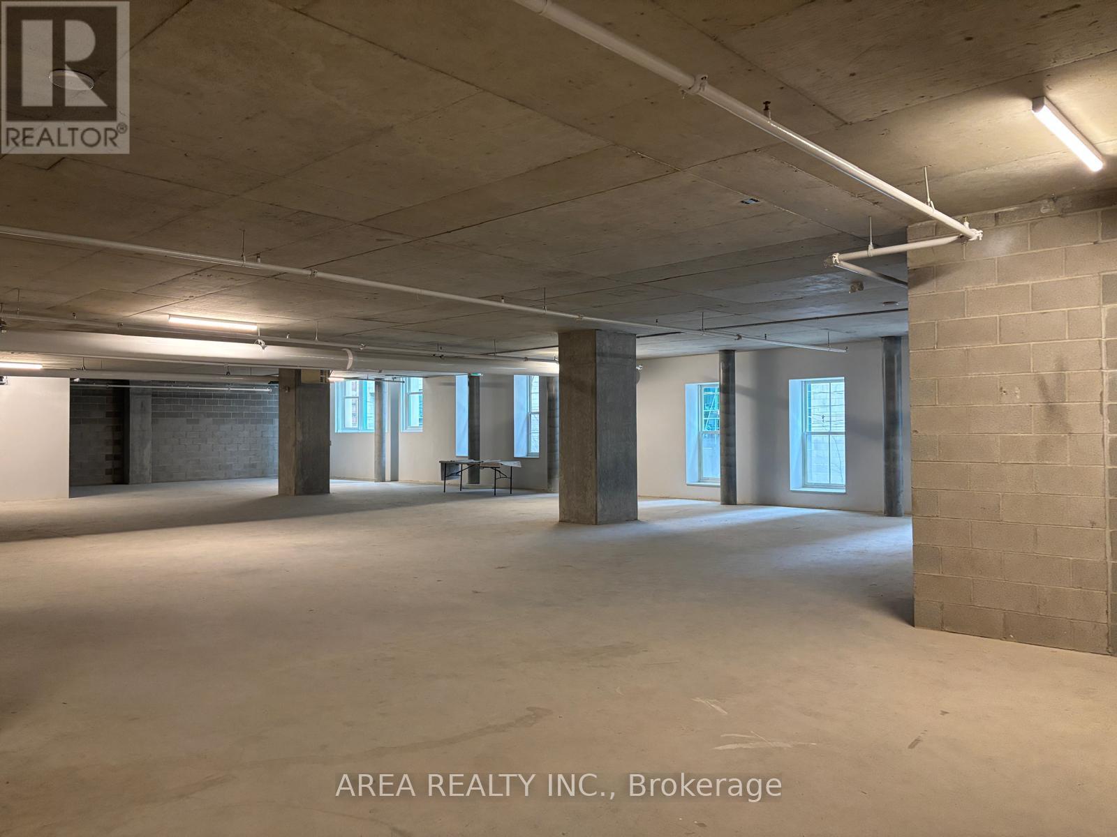 200 - 83 King Street E Property Photo 6