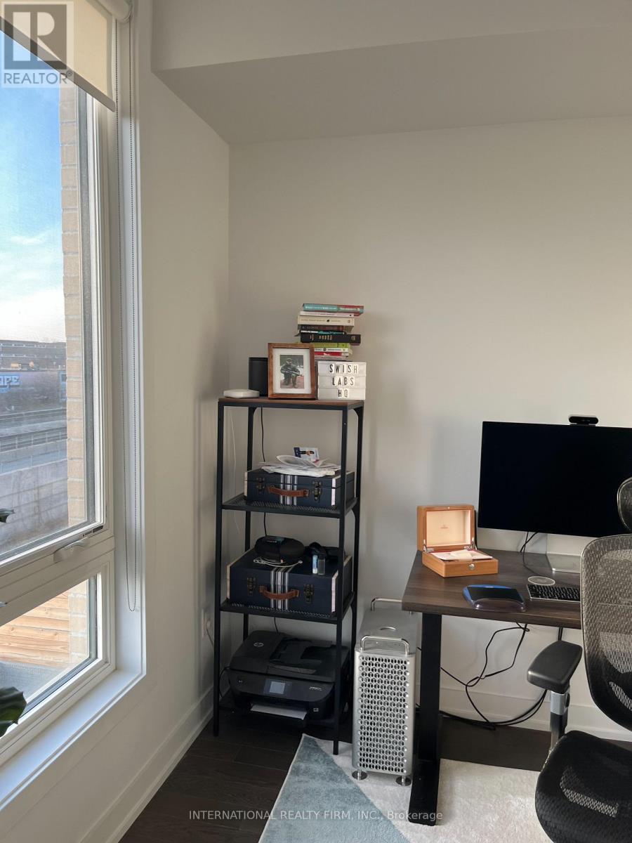 48 Perth Avenue Property Photo 6