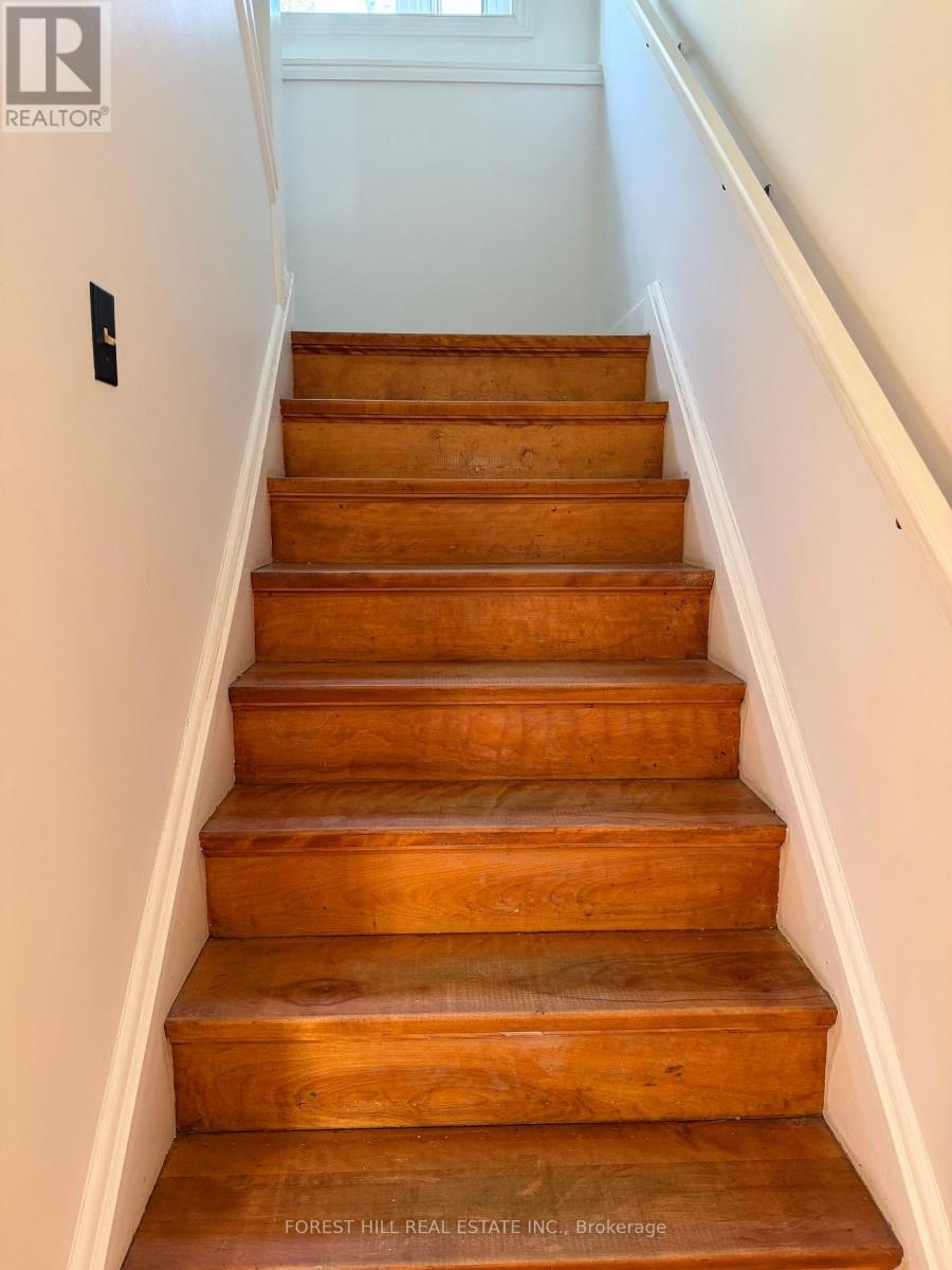 55 Craigmore Crescent Property Photo 21