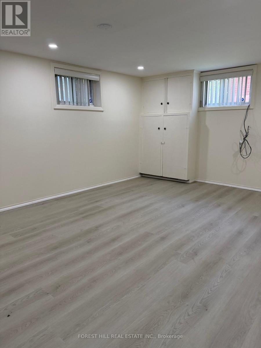 55 Craigmore Crescent Property Photo 25