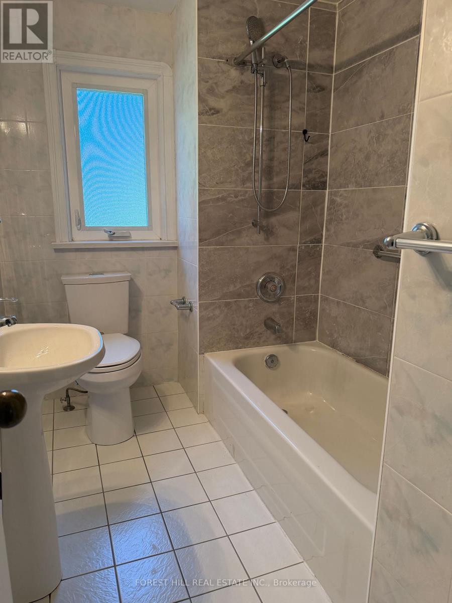 55 Craigmore Crescent Property Photo 31