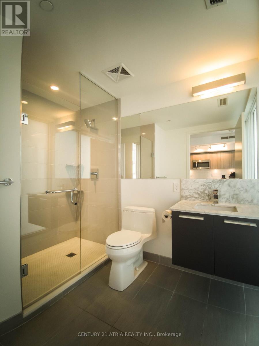 1810 - 28 Wellesley Street E Property Photo 2