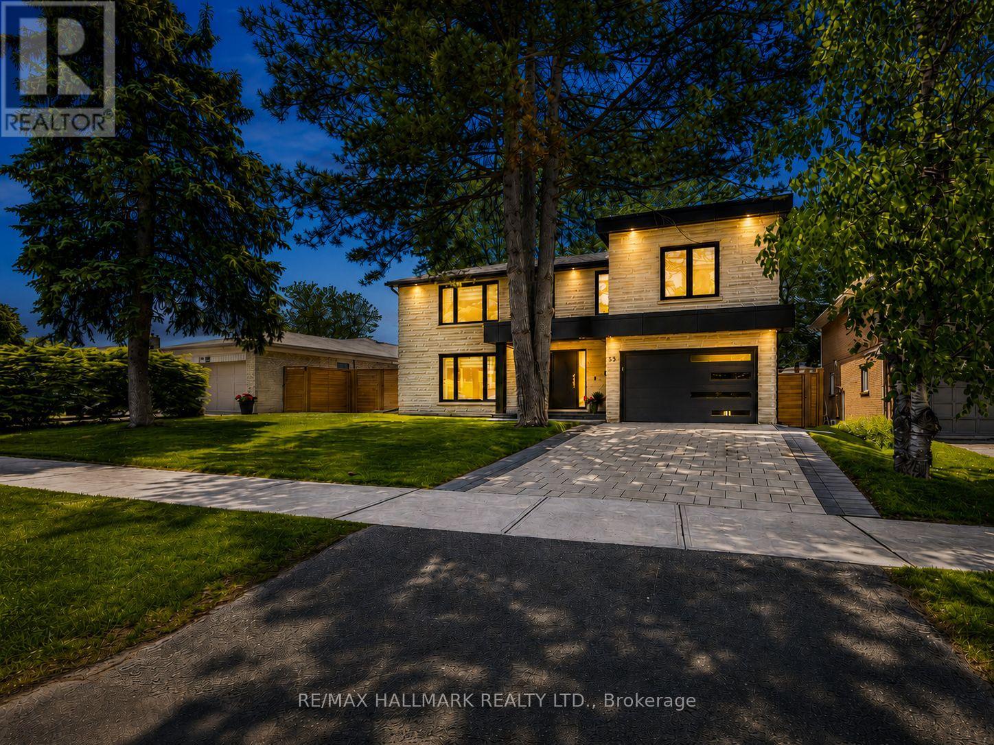 30 Kellythorne Drive Property Photo 1