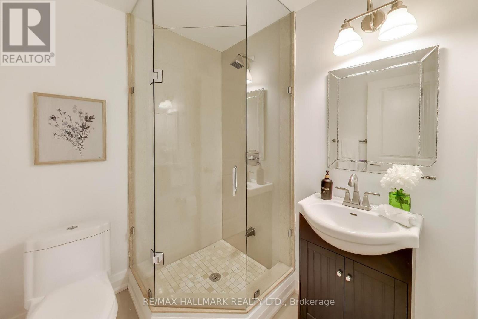 145b Bannockburn Avenue Property Photo 18