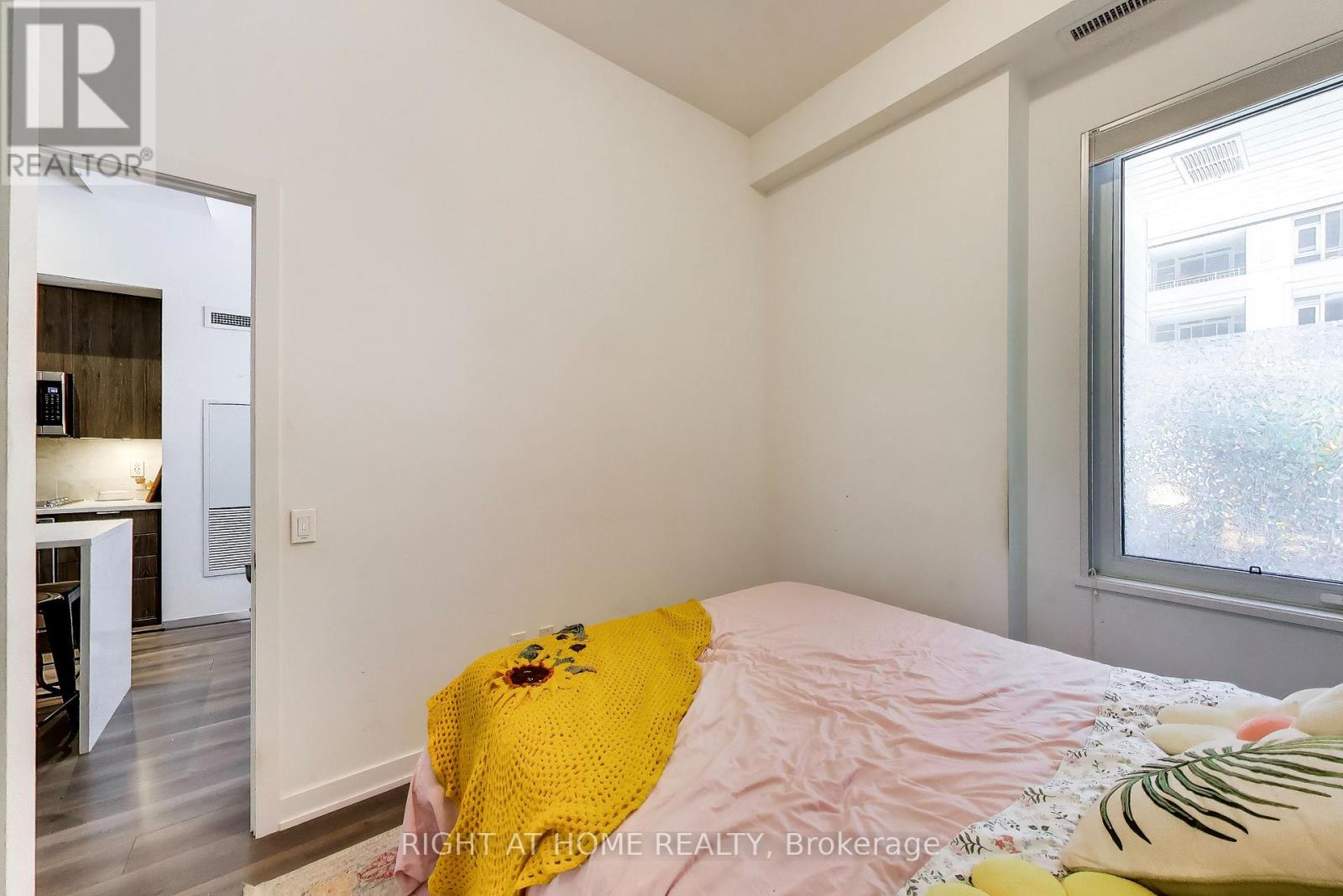 113 - 38 Iannuzzi Street Property Photo 11