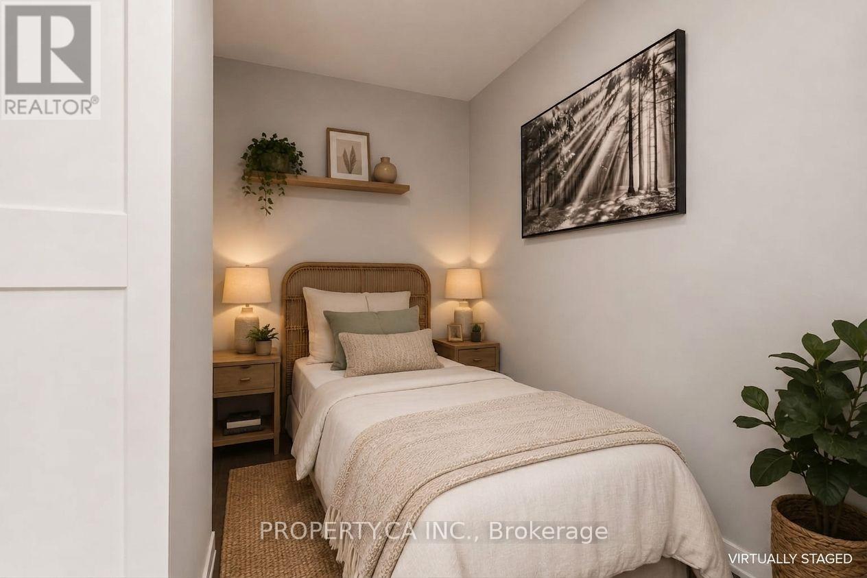 N122 - 120 Bayview Avenue Property Photo 17
