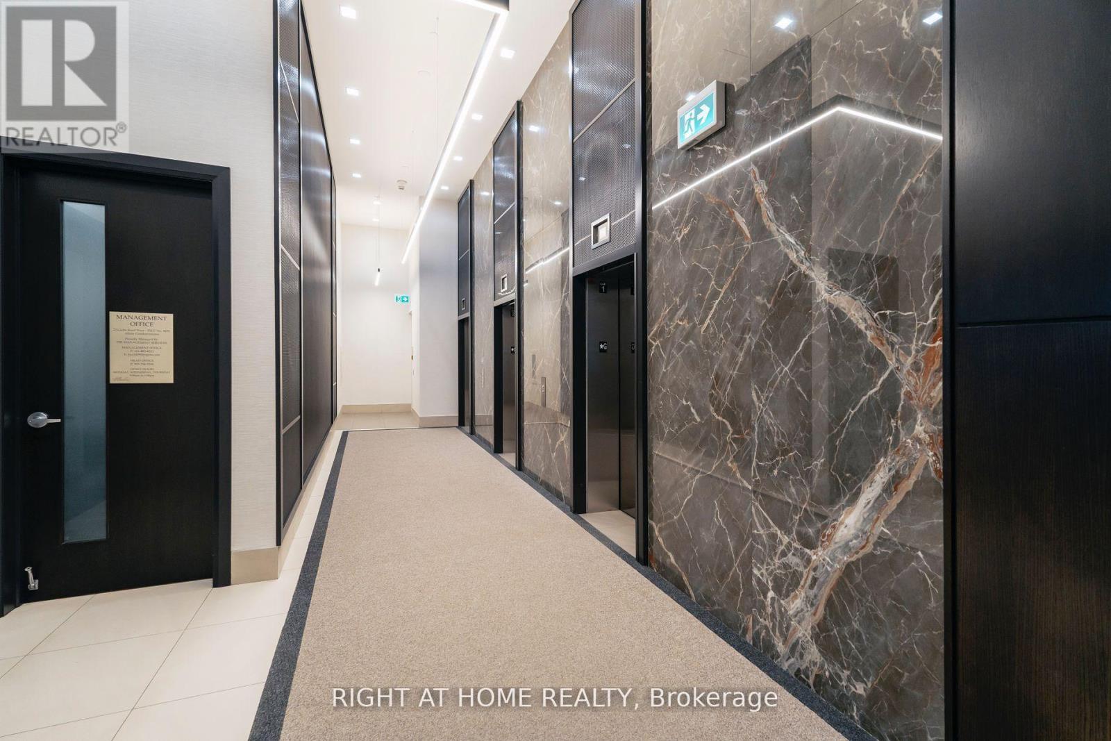918 - 23 Glebe Road W Property Photo 19