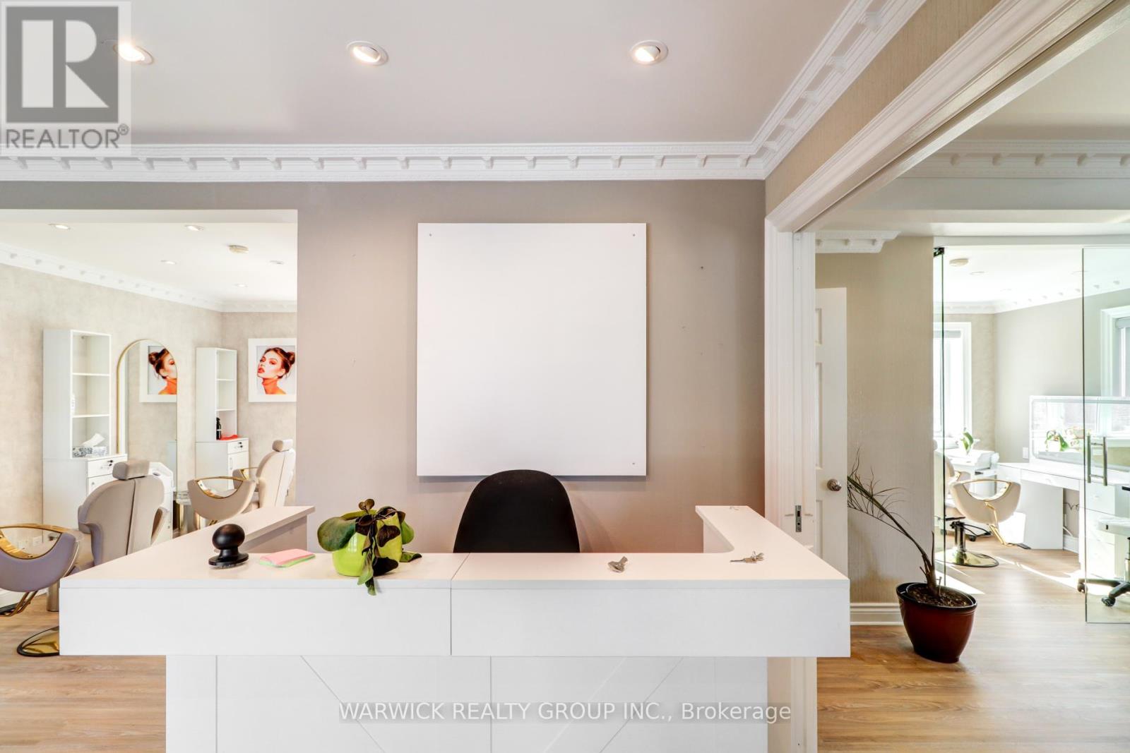 123 SHEPPARD AVENUE E Property Photo 1