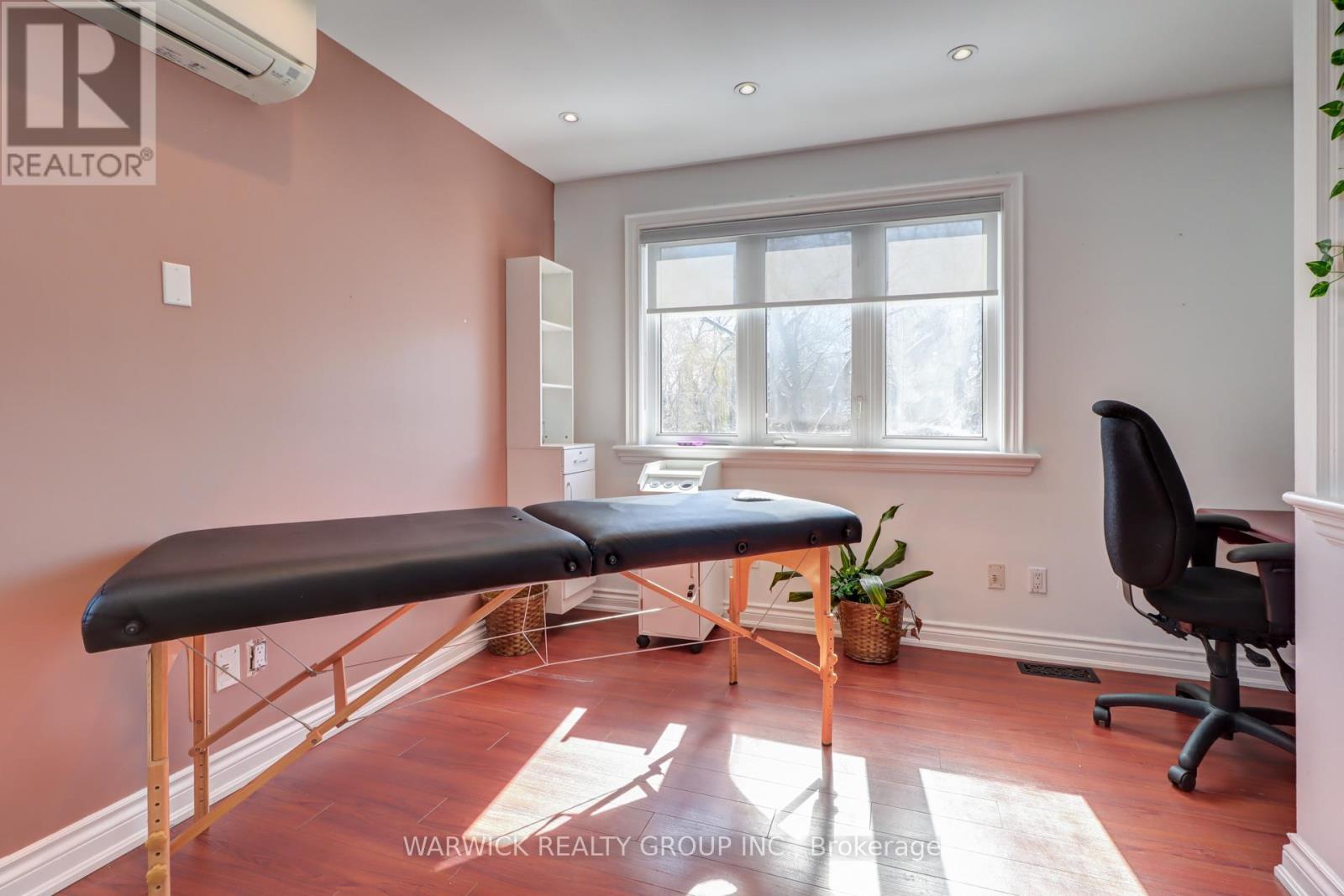 123 Sheppard Avenue E Property Photo 22