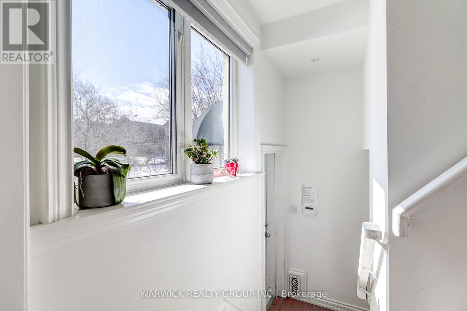 123 Sheppard Avenue E Property Photo 23